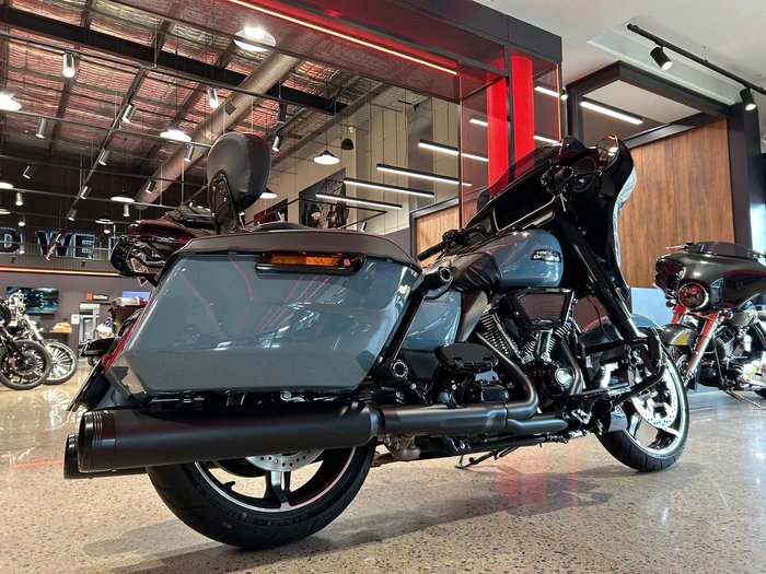 2024 Harley-Davidson Street Glide 117 (FLHX) Touring Blue