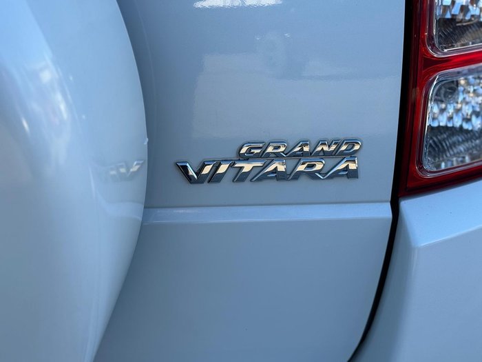 2016 Suzuki Grand Vitara Navigator JB White Pearl