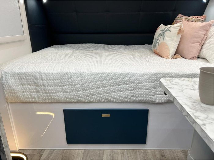 2025 Wonderland RV Amaroo 2 Bunk Single Axle