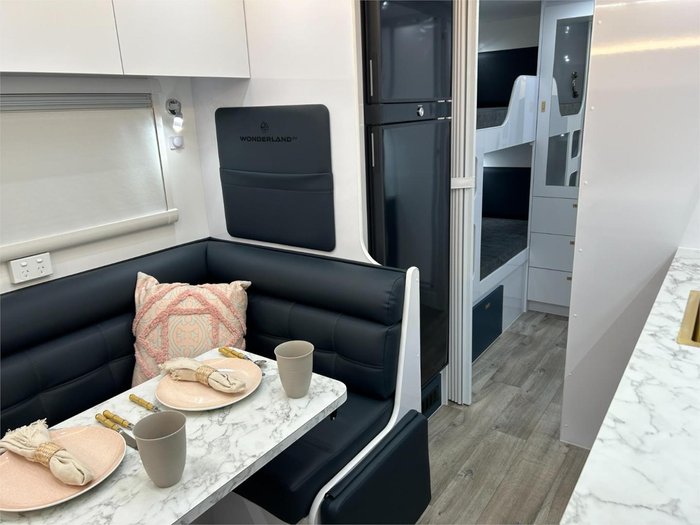 2025 Wonderland RV Amaroo 2 Bunk Single Axle