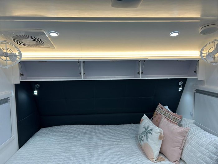 2025 Wonderland RV Amaroo 2 Bunk Single Axle