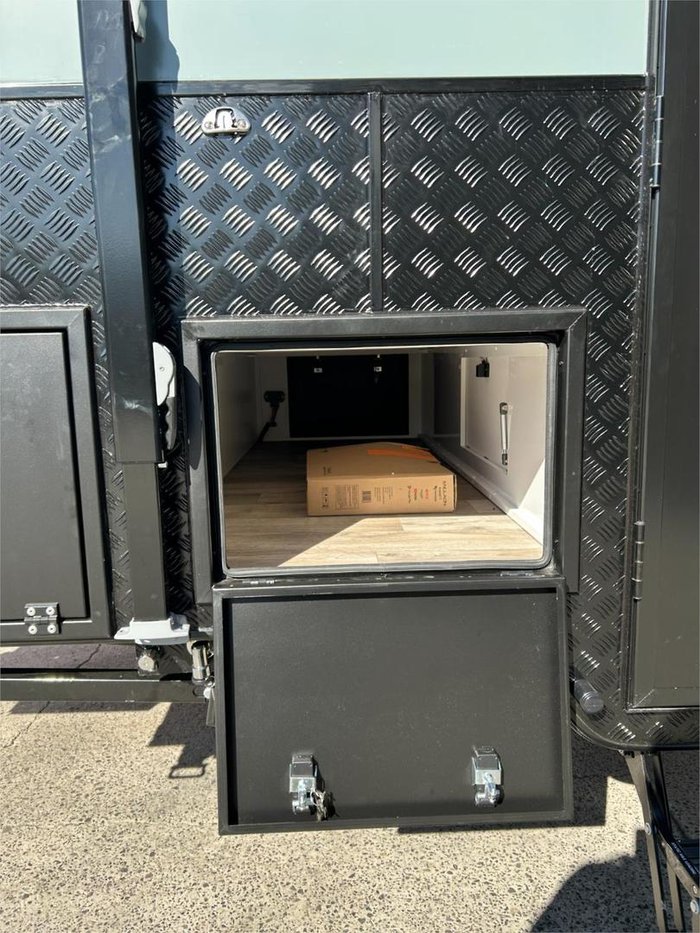 2025 Wonderland RV Amaroo 2 Bunk Single Axle