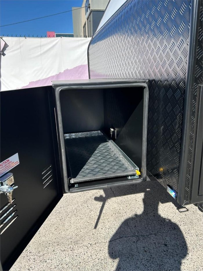 2025 Wonderland RV Amaroo 2 Bunk Single Axle