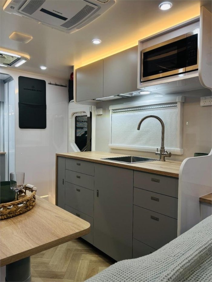 2025 Wonderland RV Amaroo
