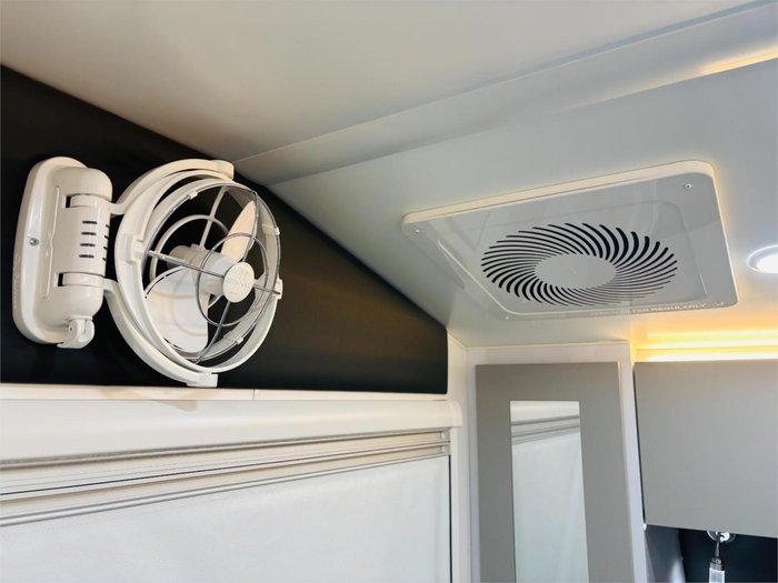 2025 Wonderland RV Amaroo Single Axle