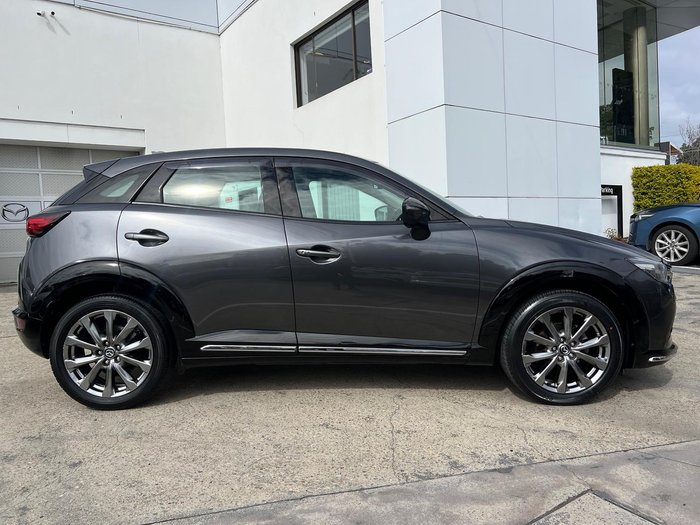 2022 Mazda CX-3 Akari LE