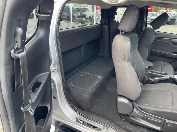 2022 Isuzu D-MAX LS-U