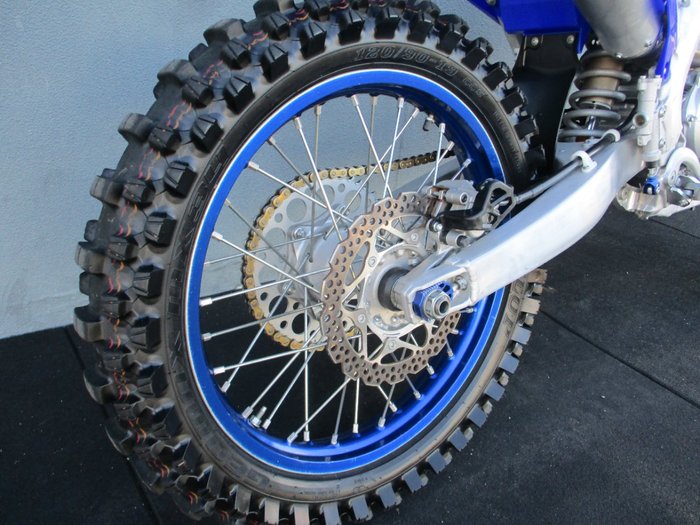 2025 Yamaha YZ450F BLUE