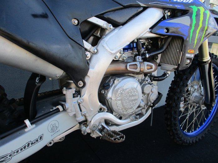 2023 Yamaha YZ450F BLUE