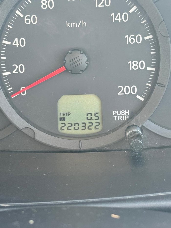 2010 Mitsubishi Triton GL-R