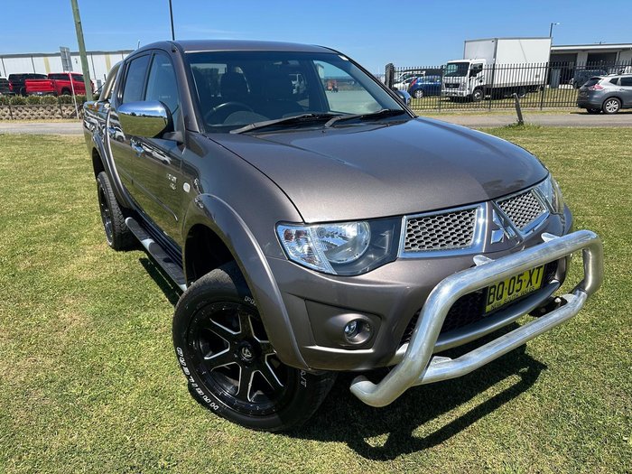2012 Mitsubishi Triton GLX-R