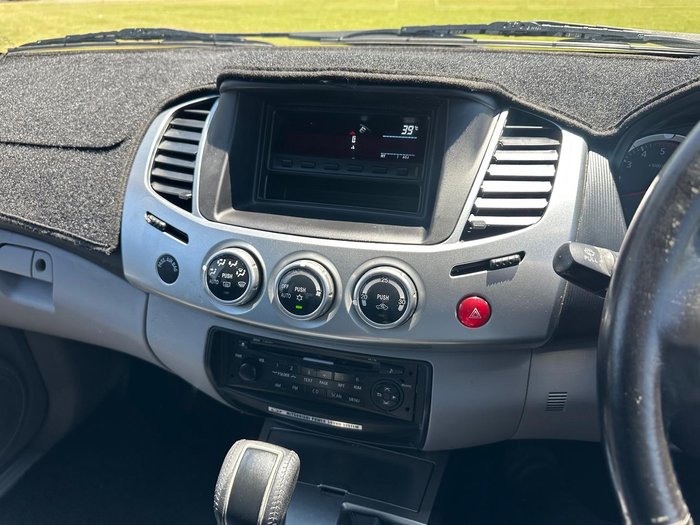 2012 Mitsubishi Triton GLX-R