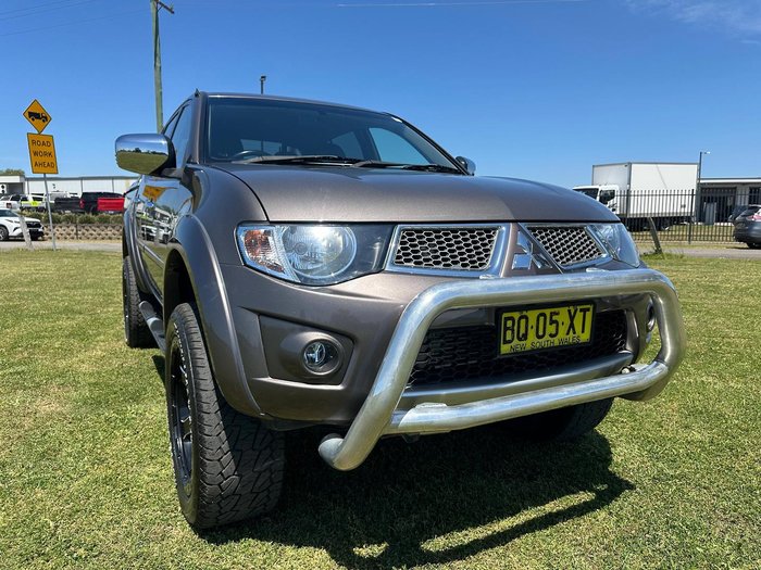 2012 Mitsubishi Triton GLX-R