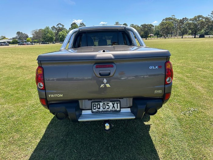 2012 Mitsubishi Triton GLX-R