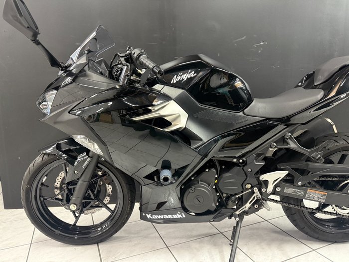 2019 Kawasaki NINJA 400 Black