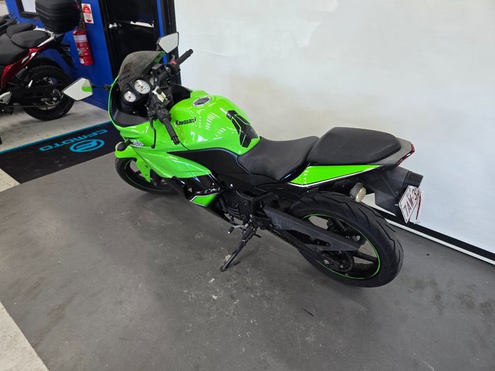 2011 Kawasaki NINJA 250R (EX250) Green
