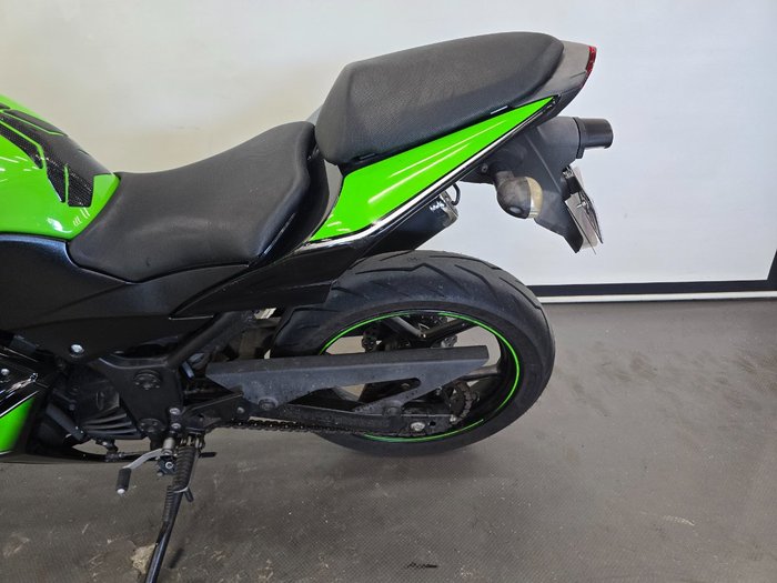 2011 Kawasaki NINJA 250R (EX250) Green