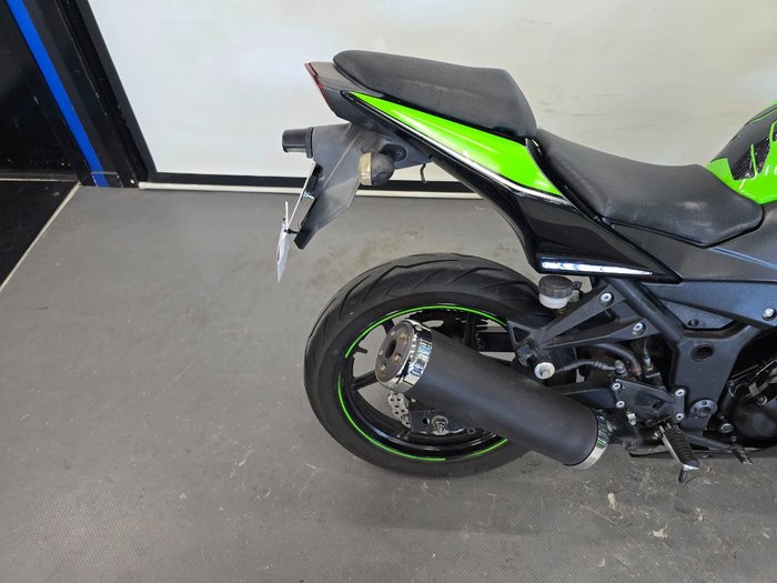 2011 Kawasaki NINJA 250R (EX250) Green