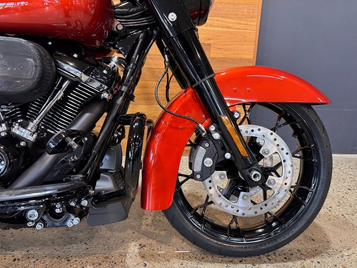 2025 Harley-davidson FLHRXS ROAD KING SPECIAL Whiskey Fire/Vivid Black