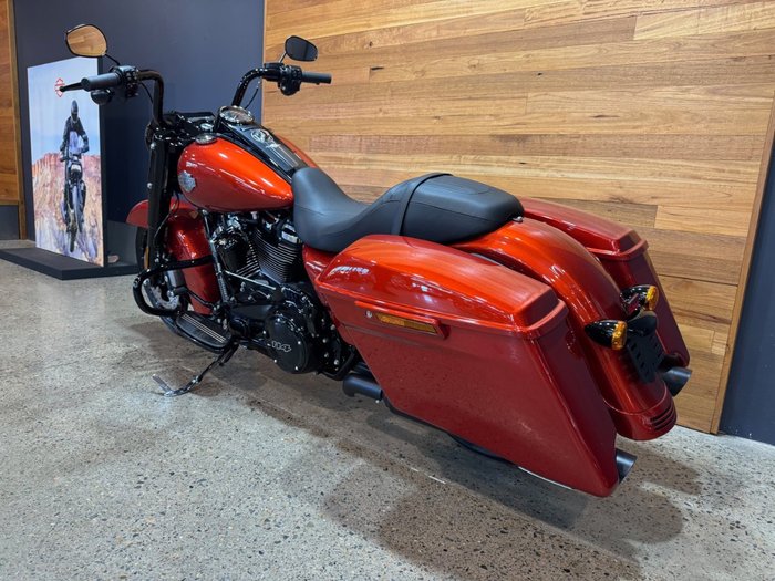 2025 Harley-davidson FLHRXS ROAD KING SPECIAL Whiskey Fire/Vivid Black