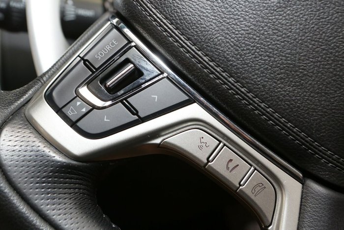 2015 Mitsubishi Pajero Sport GLX