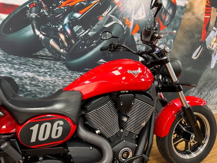 2017 VICTORY JUDGE RED
