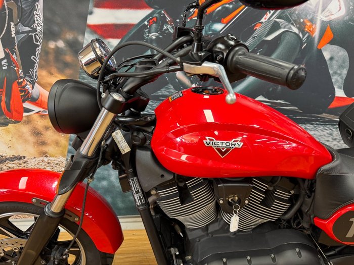 2017 VICTORY JUDGE RED