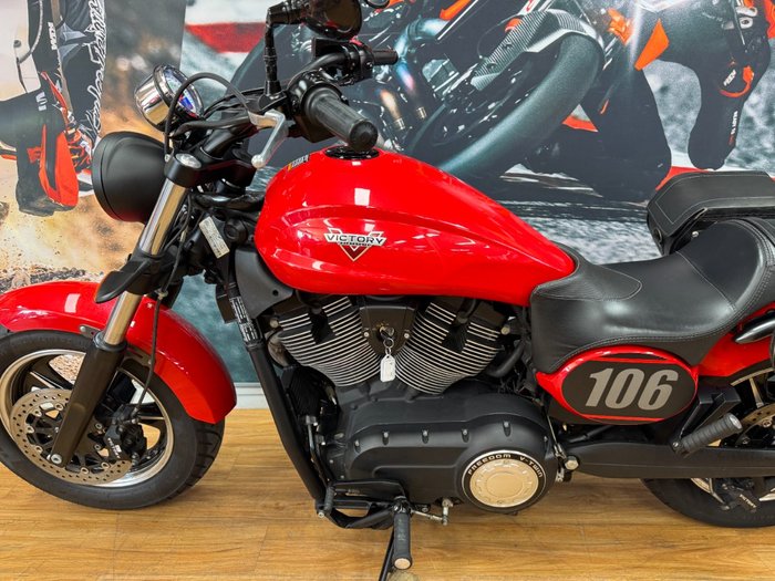 2017 VICTORY JUDGE RED