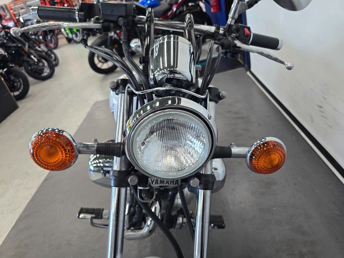 2014 Yamaha XV250 (VIRAGO VX250S, VX250R) White