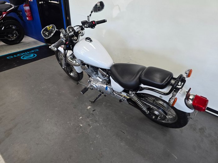 2014 Yamaha XV250 (VIRAGO VX250S, VX250R) White