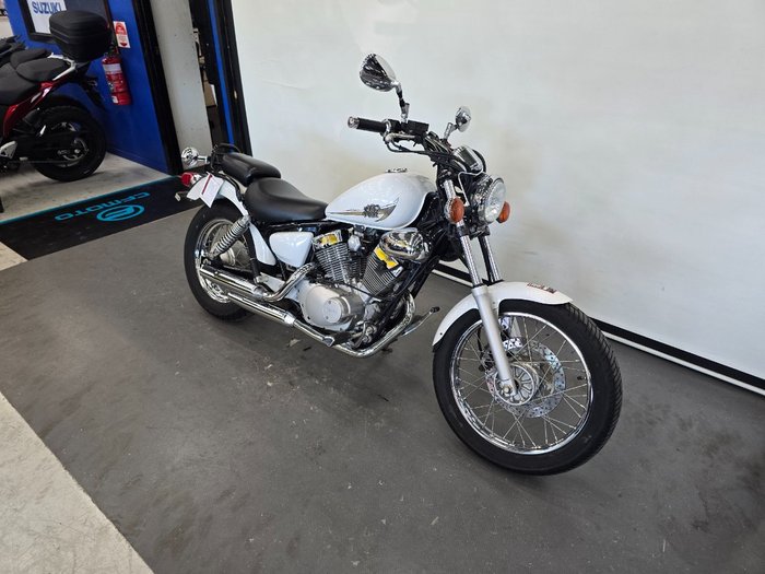 2014 Yamaha XV250 (VIRAGO VX250S, VX250R) White