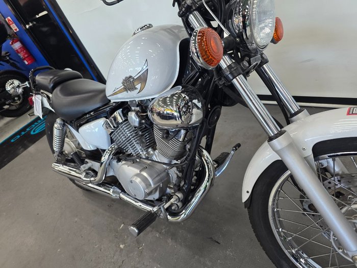 2014 Yamaha XV250 (VIRAGO VX250S, VX250R) White