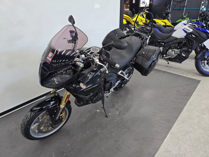 Triumph 2010 TRIUMPH 1050cc TIGER Black