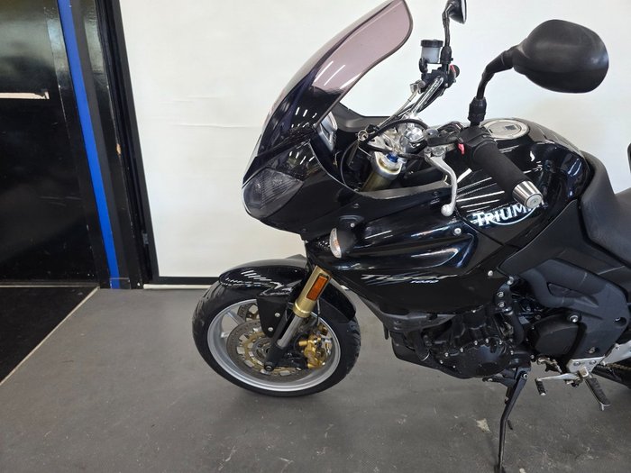 Triumph 2010 TRIUMPH 1050cc TIGER Black