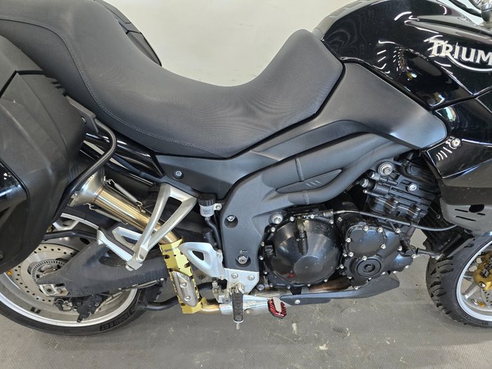 Triumph 2010 TRIUMPH 1050cc TIGER Black