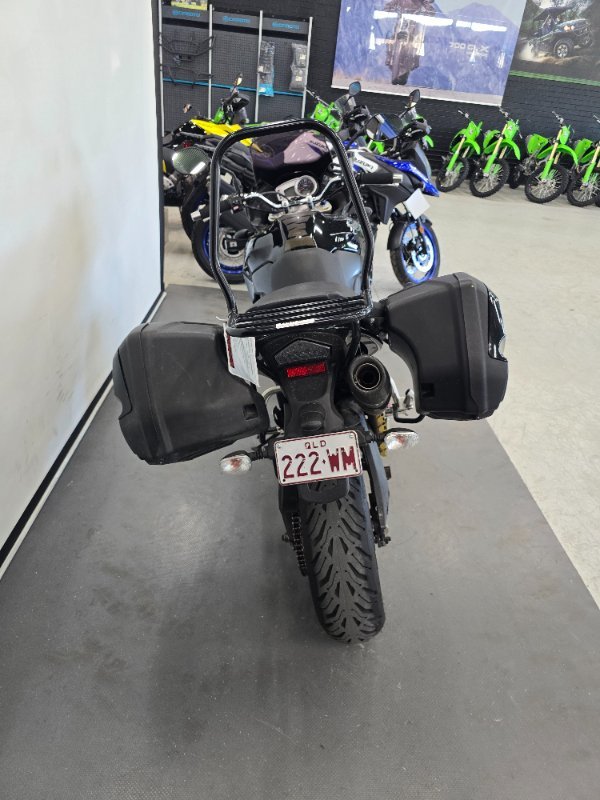 Triumph 2010 TRIUMPH 1050cc TIGER Black
