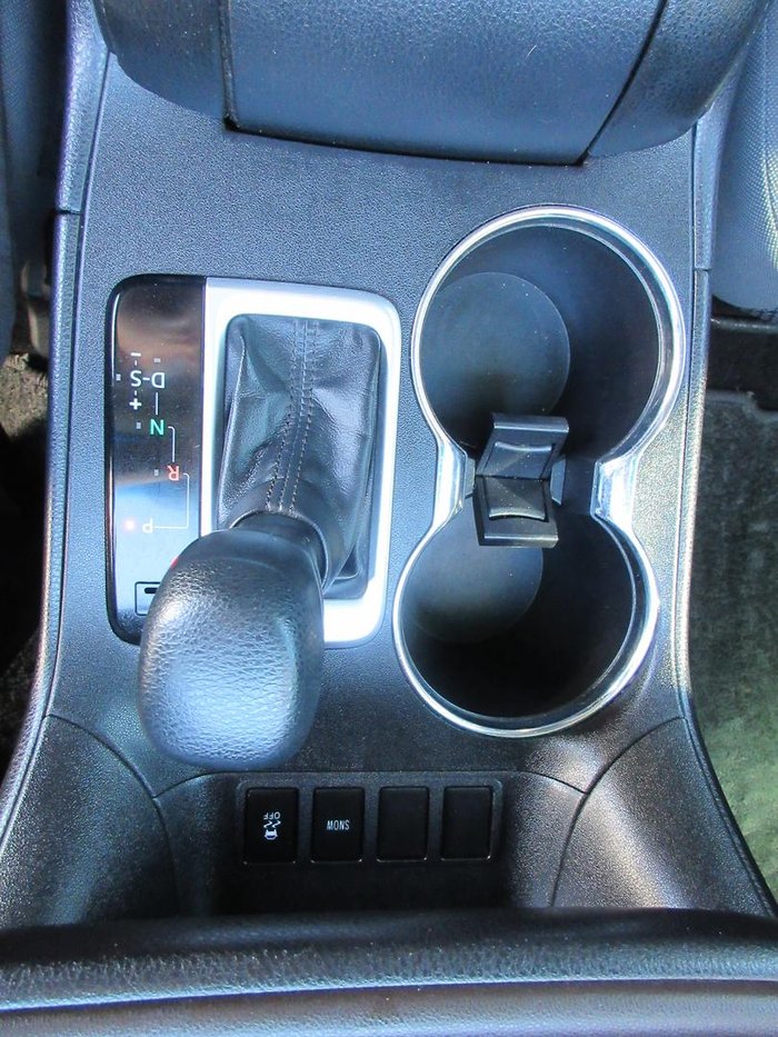 2014 Toyota Kluger GX