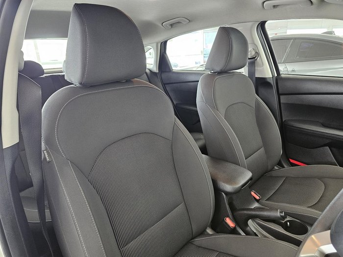 2019 Kia Cerato S BD MY19 Clear White