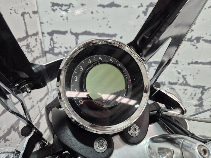 2018 Moto Guzzi California Touring SE California Red