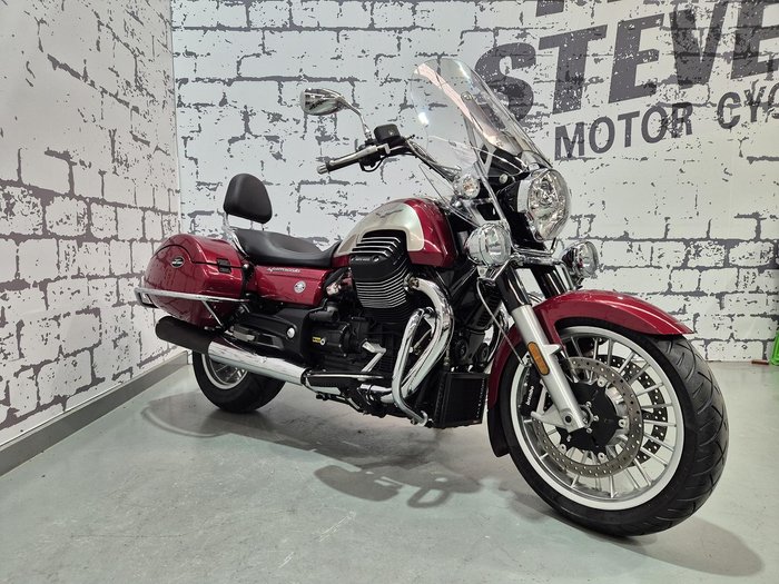 2018 Moto Guzzi California Touring SE California Red