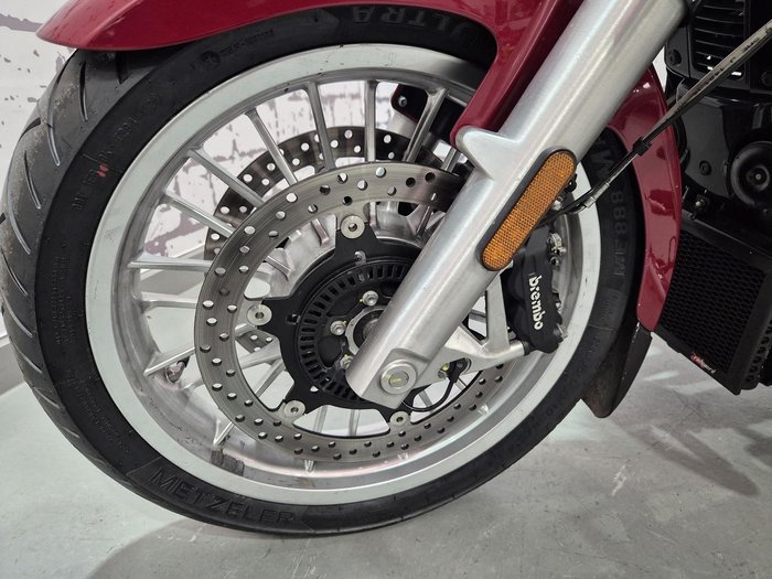 2018 Moto Guzzi California Touring SE California Red