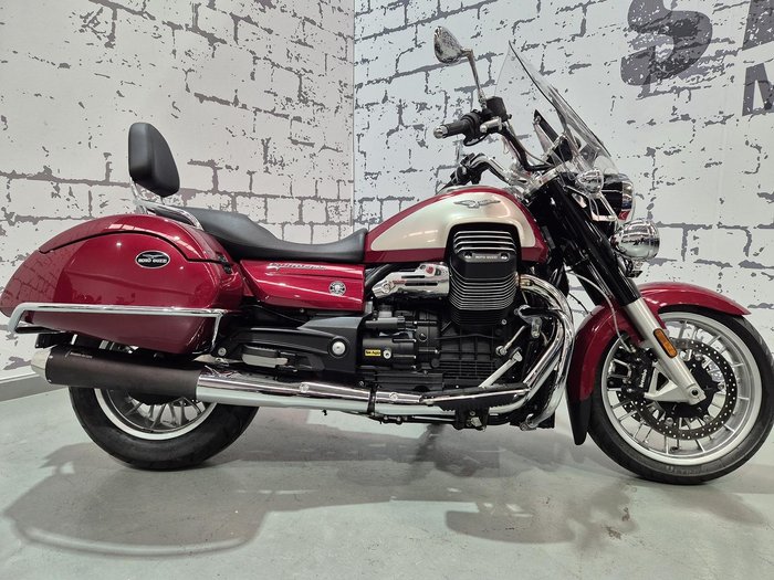 2018 Moto Guzzi California Touring SE California Red