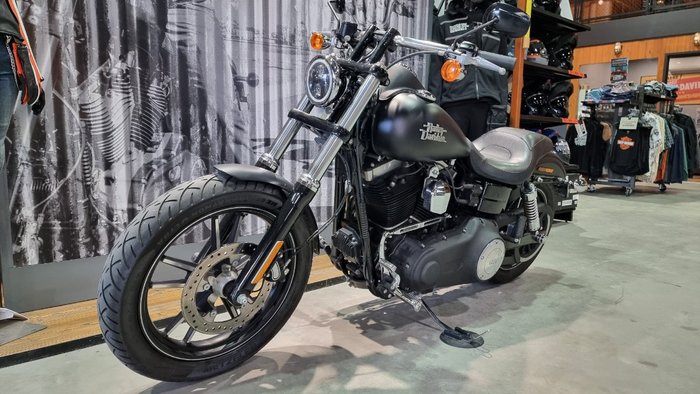 2016 Harley-davidson FXDB STREET BOB Black