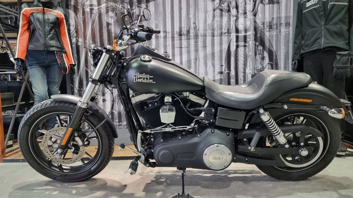 2016 Harley-davidson FXDB STREET BOB Black