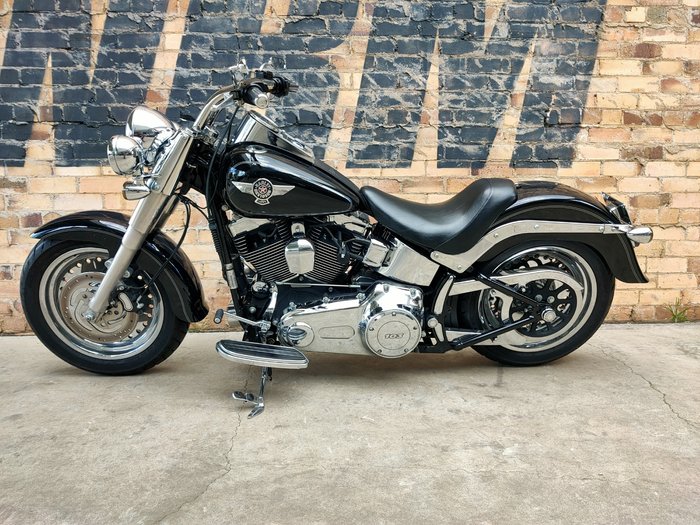 2013 HARLEY-DAVIDSON FAT BOY 103 (FLSTF) ROAD BLACK