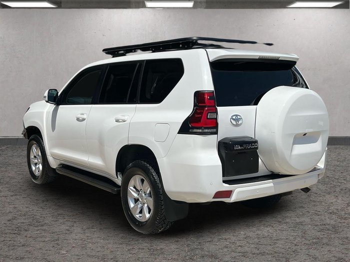 2022 Toyota Landcruiser Prado