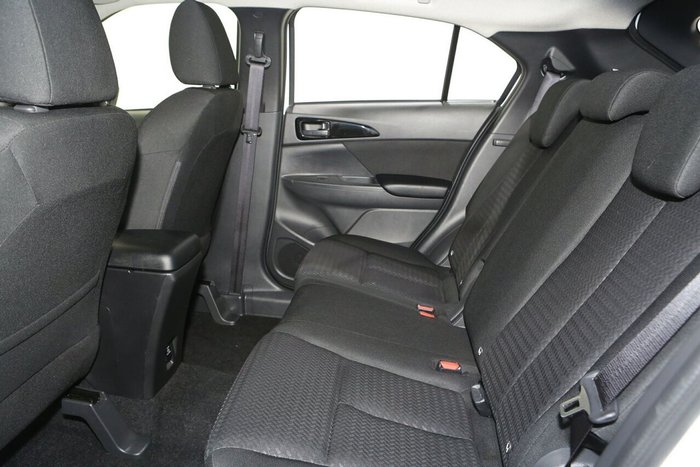 2024 Mitsubishi Eclipse Cross ES