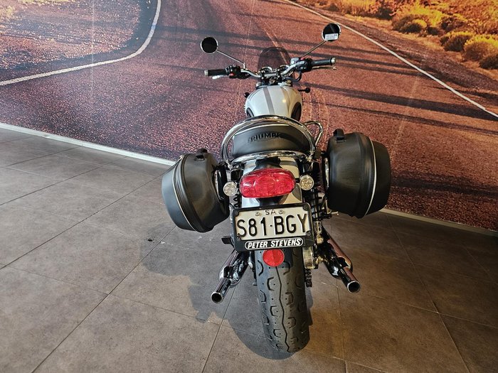 2019 Triumph Bonneville T120 Diamond Bonneville White