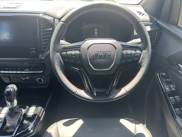 2025 ISUZU D-MAX XT D-MAX MY24 4x4 CREW UTE XT 3.0L AT Mineral White