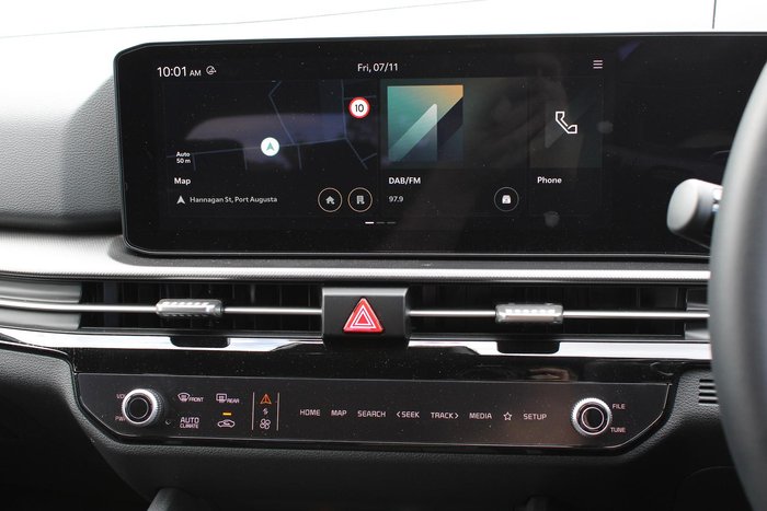 2025 Kia Sportage SX+